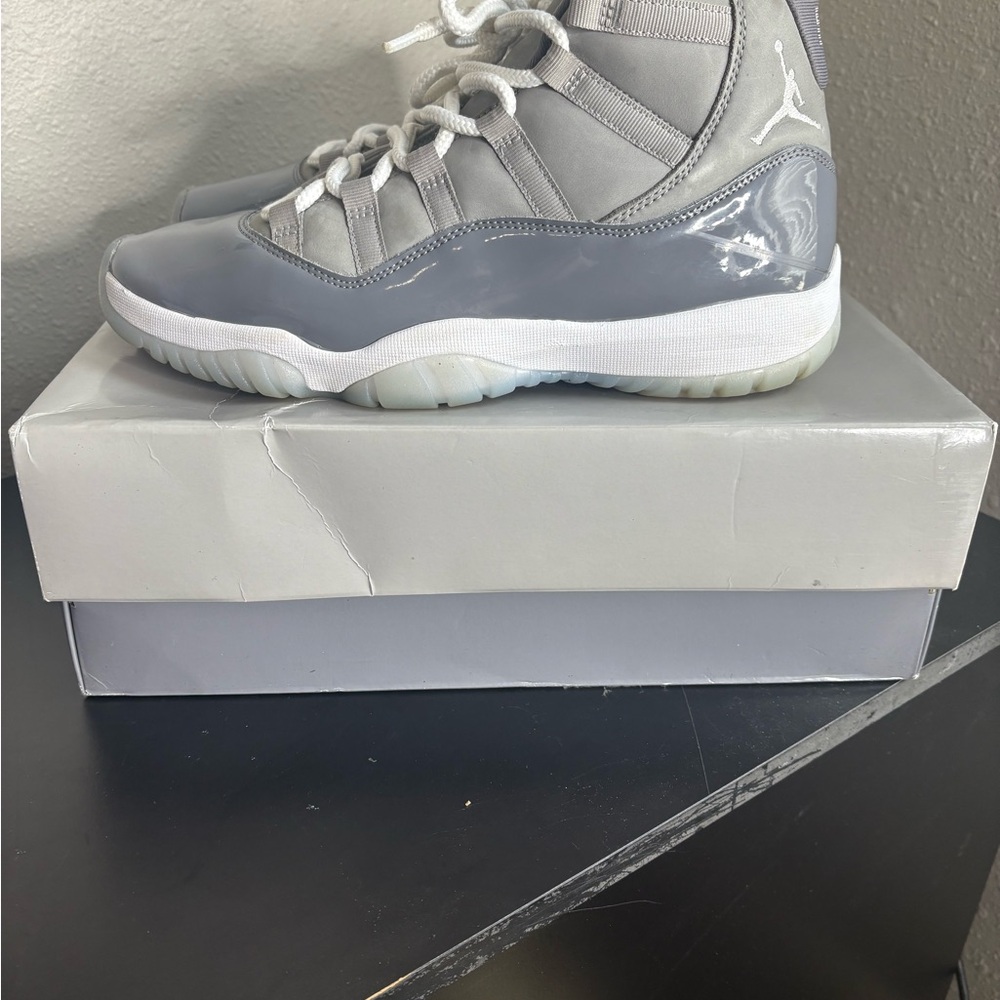 Jordan 11 cool greys